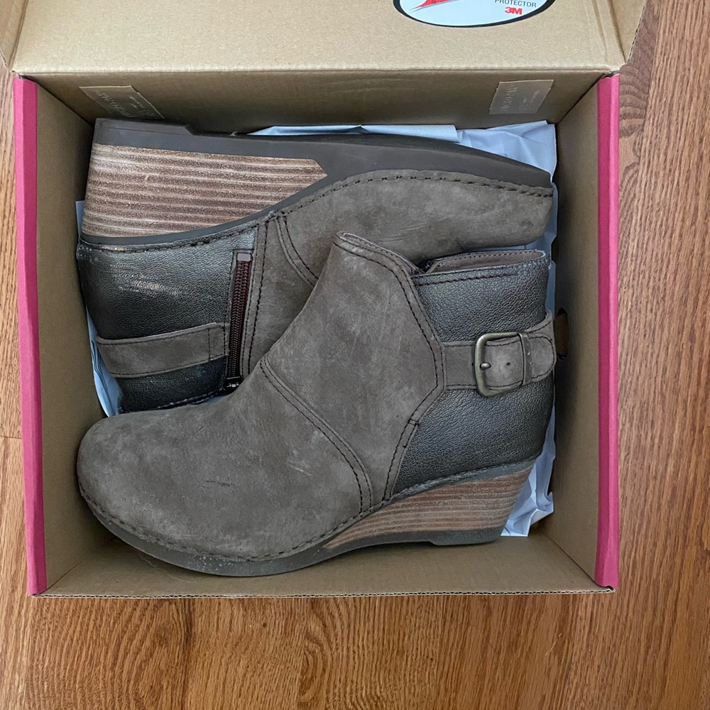 Dansko brown suede booties size 38
